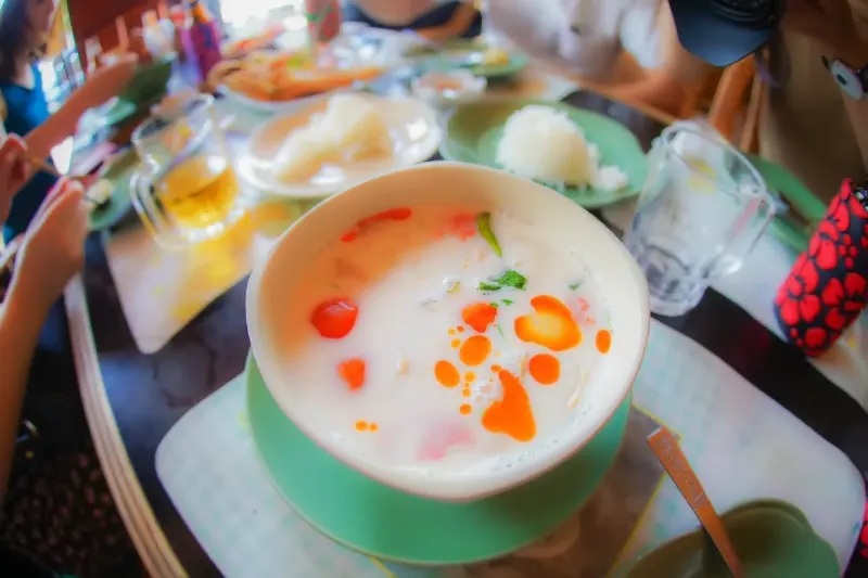 Nấu chè bằng nước cốt dừa